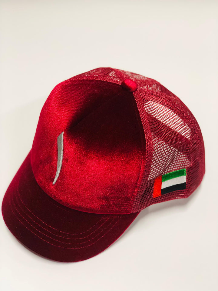 Redish One suede cap