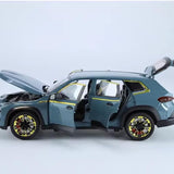 1:24 BMW Luxury Diecast SUV Model Car with Door Opener – Realistic, Stylish & Full of Action