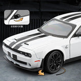 1:24 Scale Die-Cast Dodge Hellcat – High-Performance Muscle Car Collectible
