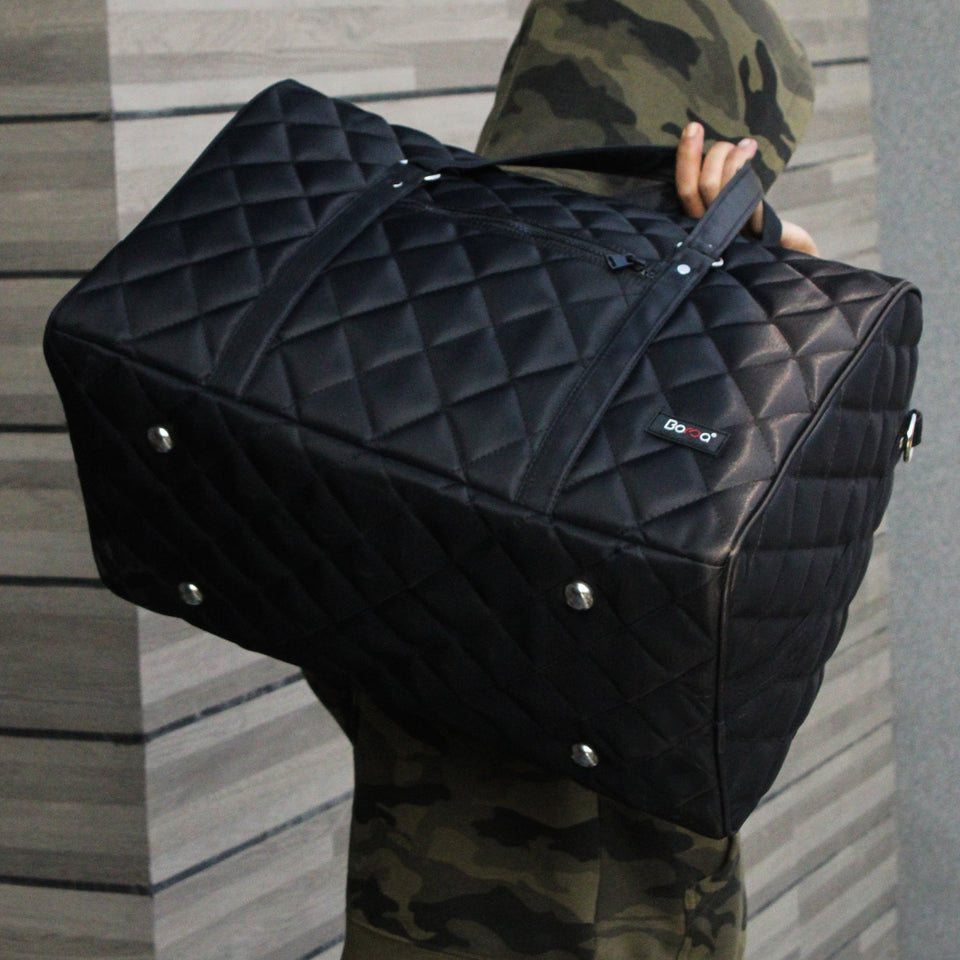 PREMIUM BLACK QUILTED DUFFLE BAG + FREE GIFT