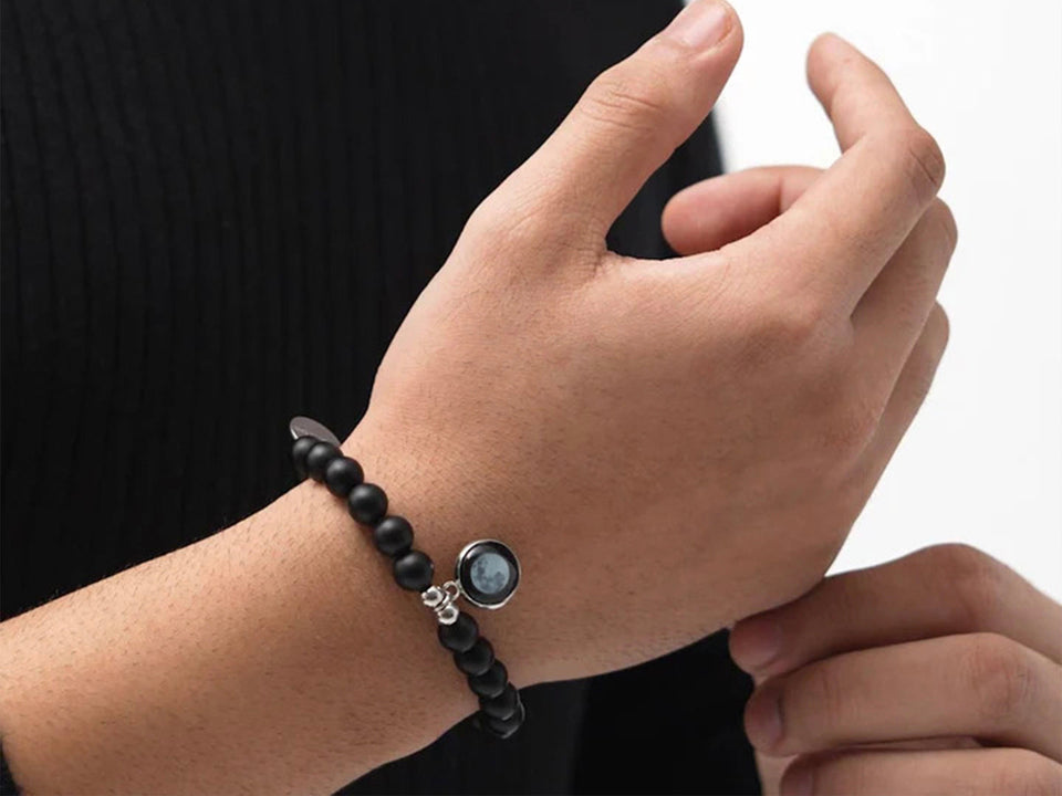 Birthmoon Beaded Bracelet (Black)