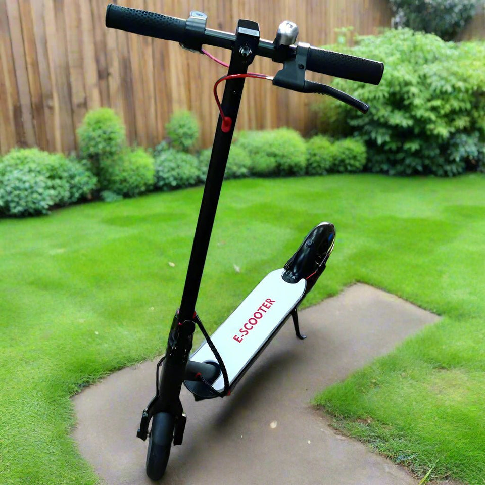 Electric Scooty with Long Range and Safe Brake