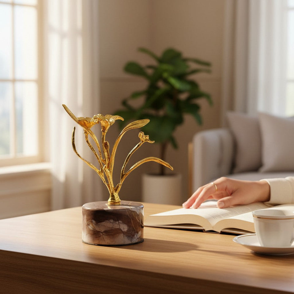 Contemporary Metal Floral Decor