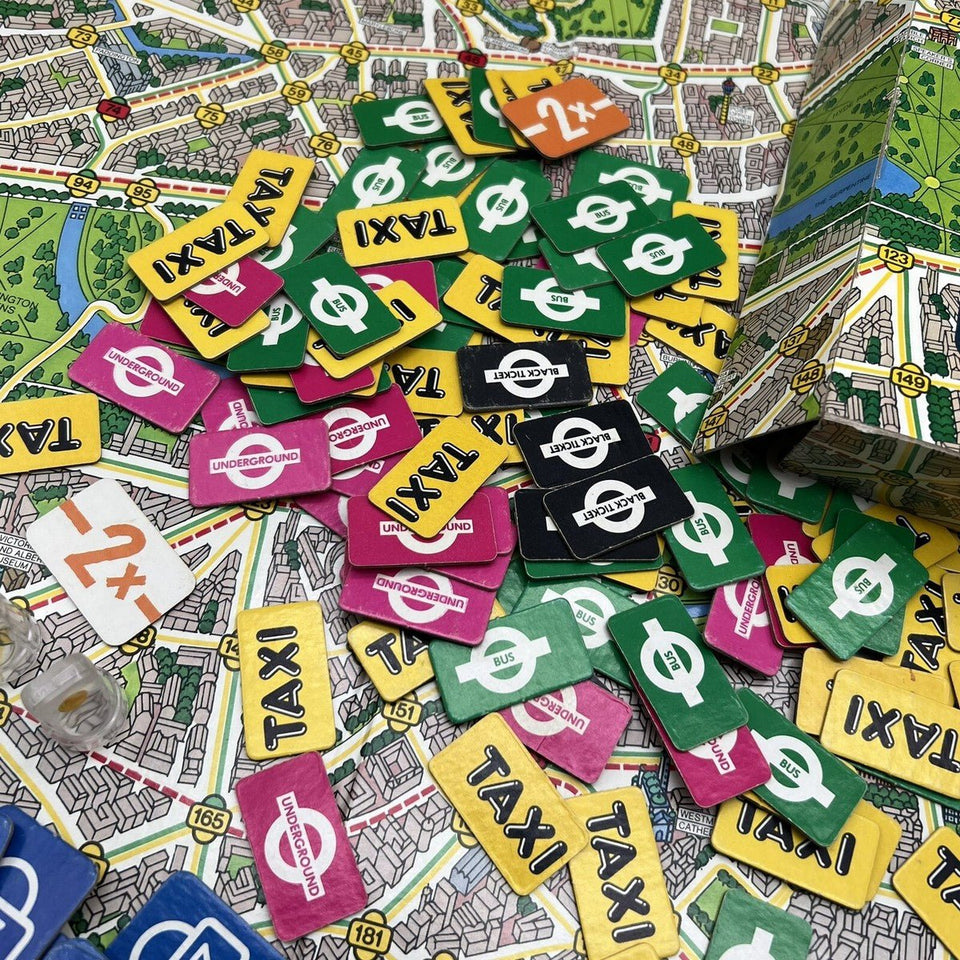 🕵️‍♂️ Scotland Yard Detective Board Game – A Classic Chase Through London!