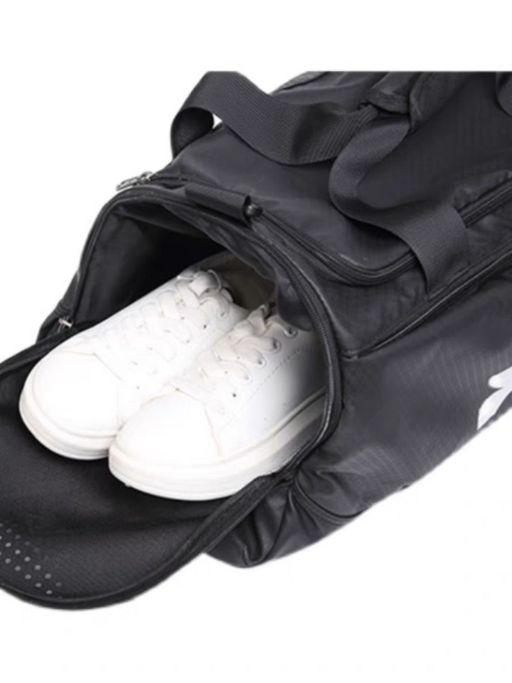 Unisex Large Capacity Travel Bag Luggage Nylon Waterproof Gym Tote Bag