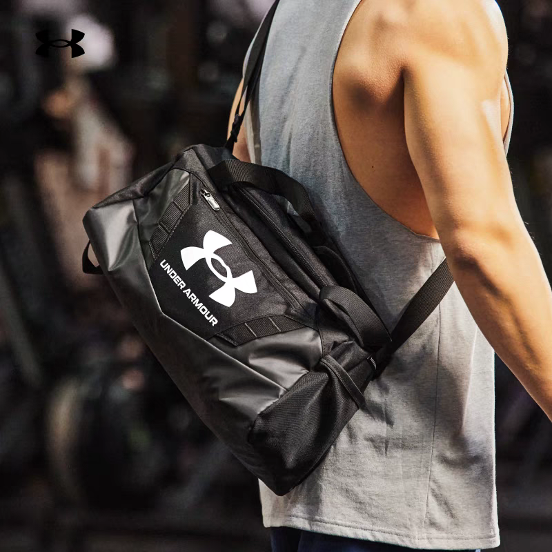 Unisex Large Capacity Travel Bag Luggage Nylon Waterproof Gym Tote Bag
