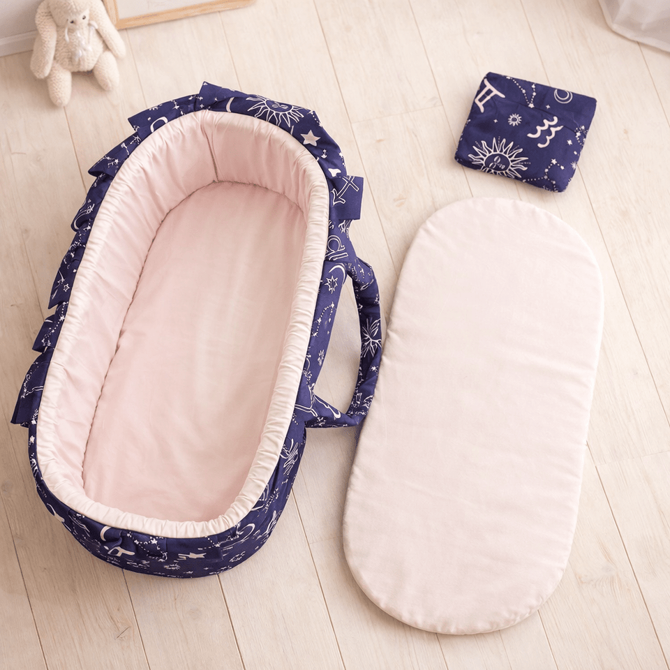 Violet Cozy Baby Basket Bed